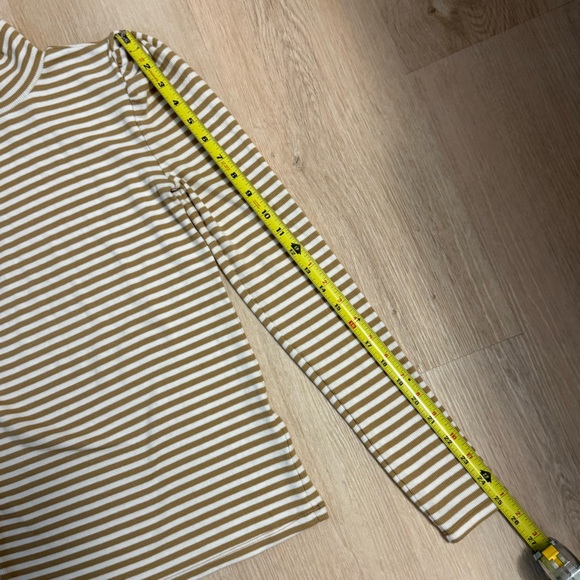 GAP Mock Neck Puff Sleeves Ribbed Tan and White Striped Long Sleeve Top - Picture 6 of 9